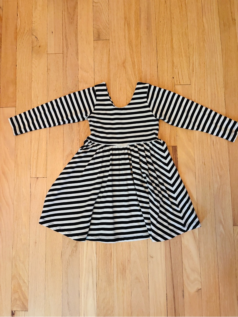 Monica and Andy Girls' Long Sleeve Let's Dance Dress Size: 4T